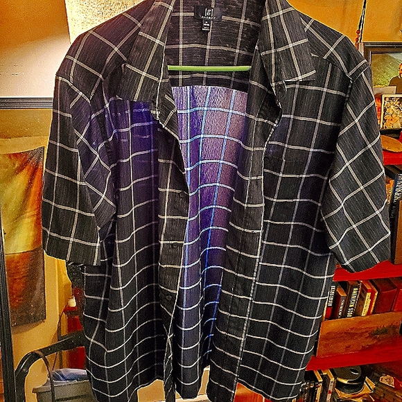 Short sleeved, buttoned down shirt, designed by George dice XL (46-48) - Picture 3 of 3